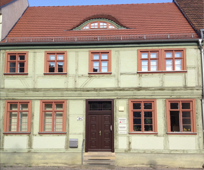 Das Kanzleigeb&auml;ude am Neust&auml;dtischen Markt 28